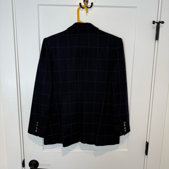 Vintage Lauren Ralph Lauren 100% Wool Blazer. - Picture 5 of 10